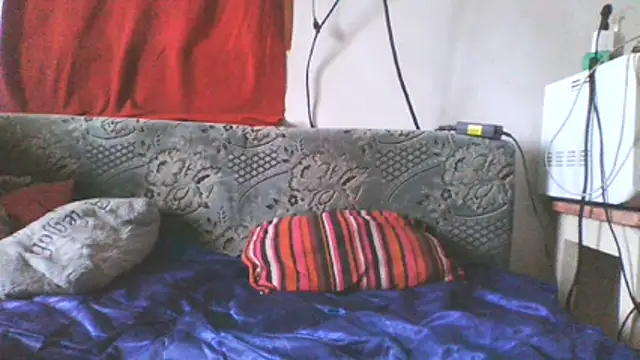 Snapshot of Themaskedgirl21 chatting on 07.19.26 Themaskedgirl21 online show from 07.19.26