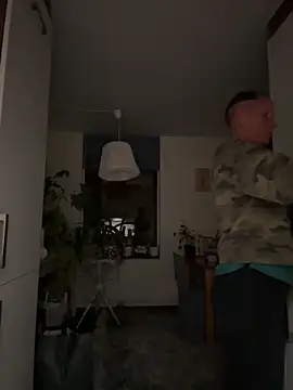 SwingWingWomanSweden online show from 09.09.25