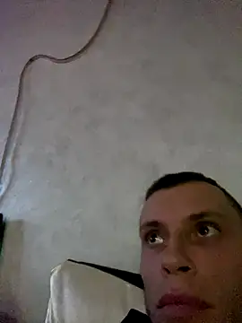 Snapshot of PUER4IK chatting on 10.02.25 PUER4IK online show from 10.02.25