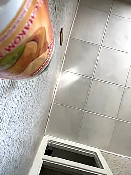 Snapshot of PUER4IK chatting on 10.22.25 PUER4IK online show from 10.22.25