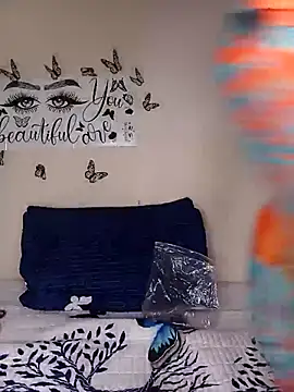 Young Slut21 online show from 09.19.25