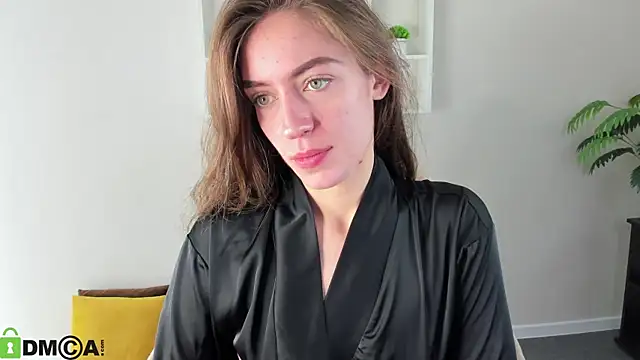 Agnes Wells online show from 09.27.25