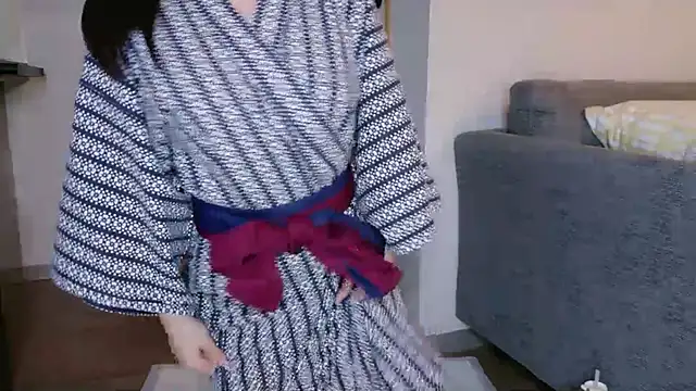 Snapshot of moemilk chatting on 07.11.26 moemilk online show from 07.11.26