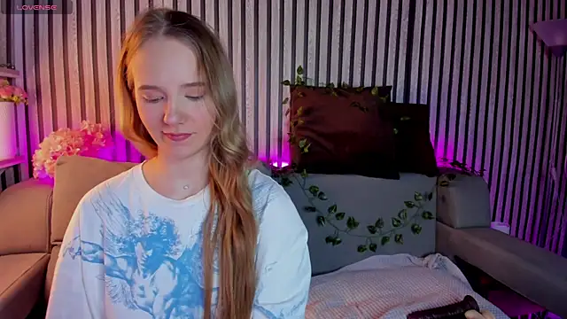 Casey Sweeet online show from 03.30.26