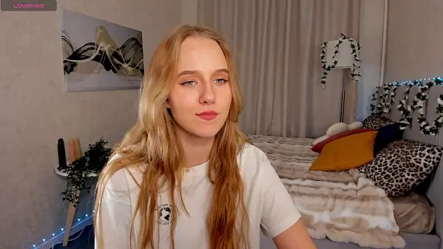 Casey Sweeet online show from 04.01.26