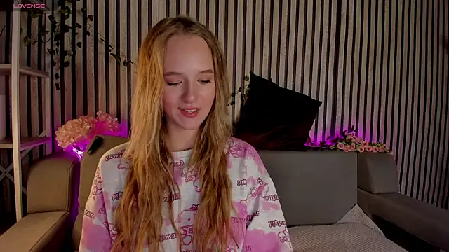 Casey Sweeet online show from 06.02.26