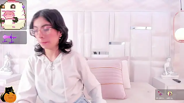 Snapshot of Im_Molly_Angel chatting on 10.06.25 Im Molly Angel online show from 10.06.25