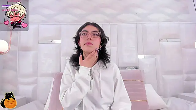 Snapshot of Im_Molly_Angel chatting on 10.25.25 Im Molly Angel online show from 10.25.25