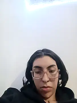 Snapshot of Im_Molly_Angel chatting on 11.04.25 Im Molly Angel online show from 11.04.25