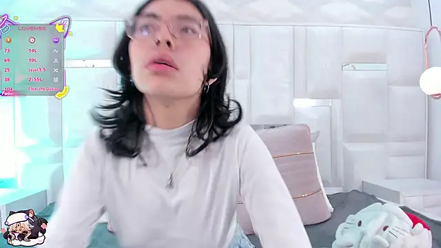 Snapshot of Im_Molly_Angel chatting on 11.23.25 Im Molly Angel online show from 11.23.25