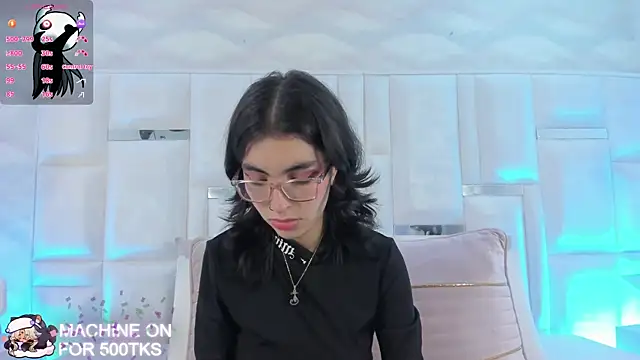 Snapshot of Im_Molly_Angel chatting on 01.10.26 Im Molly Angel online show from 01.10.26