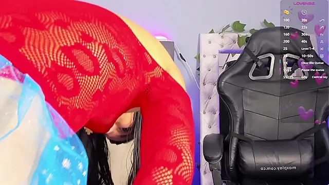  jasmine blush online show from 10.14.25