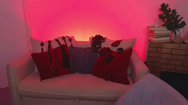 Mistress  Marcelline online show from 12.18.25