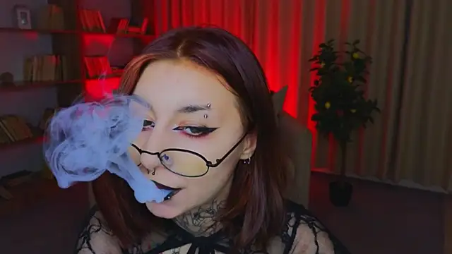 Snapshot of Mistress__Marcelline chatting on 06.25.26 Mistress Marcelline online show from 06.25.26