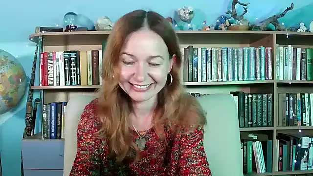 Foxilady357 online show from 10.24.25