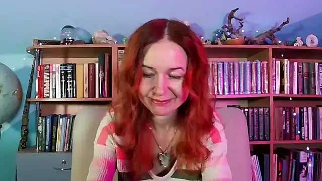 Foxilady357 online show from 12.19.25