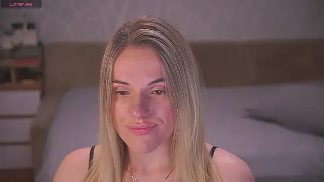 Snapshot of Vanille_Mystery chatting on 04.07.26 Vanille Mystery online show from 04.07.26