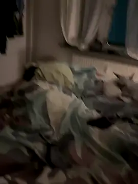 EUxCouple online show from 11.12.25