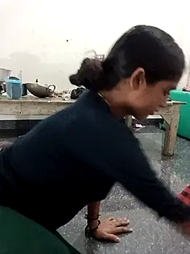 Guriya0076 online show from 09.12.25