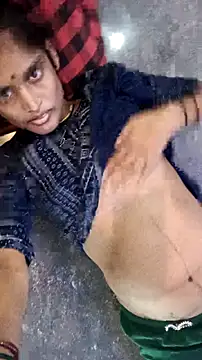 Guriya0076 online show from 09.18.25