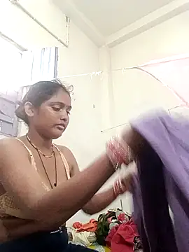 Snapshot of Guriya0076 chatting on 05.16.26 Guriya0076 online show from 05.16.26