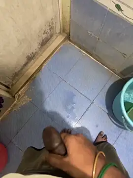 Snapshot of kissyou__89 chatting on 09.18.25 kissyou 89 online show from 09.18.25