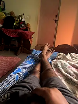 Snapshot of kissyou__89 chatting on 10.18.25 kissyou 89 online show from 10.18.25