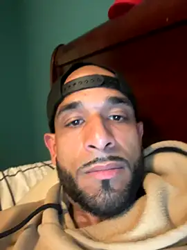 BEBE5757 online show from 09.23.25