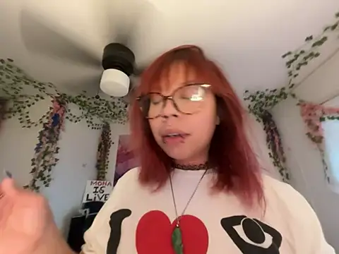 moan4mona online show from 04.14.26