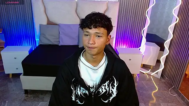 Ette tay online show from 10.22.25