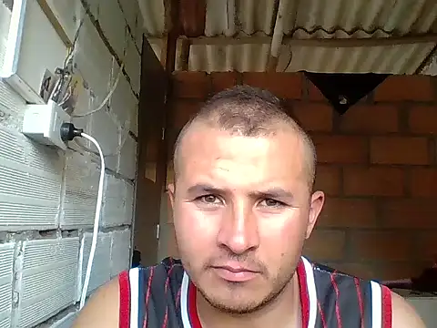 Snapshot of santiii___12 chatting on 11.30.25 santiii 12 online show from 11.30.25