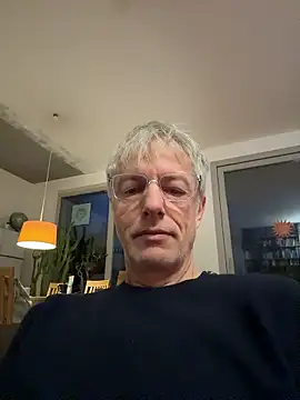 SexyLeon8 online show from 01.12.26