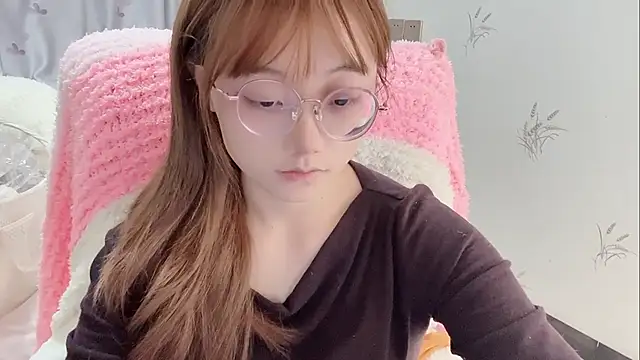 Snapshot of puppy-999 chatting on 03.08.26 puppy-999 online show from 03.08.26