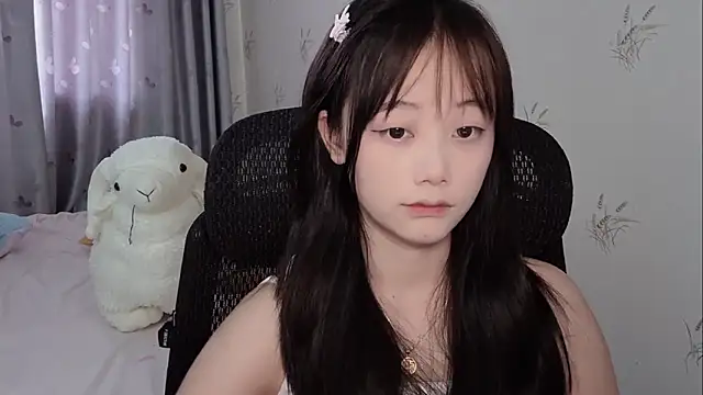 Snapshot of puppy-999 chatting on 06.01.26 puppy-999 online show from 06.01.26