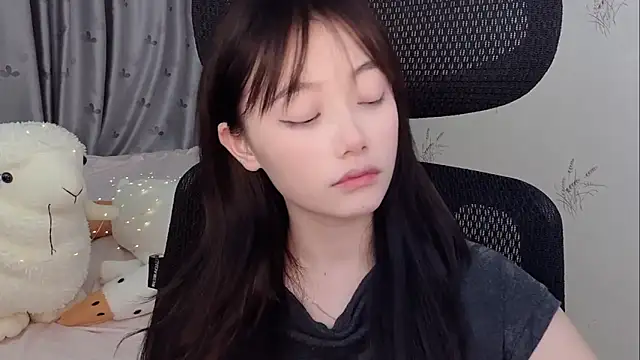 Snapshot of puppy-999 chatting on 06.10.26 puppy-999 online show from 06.10.26