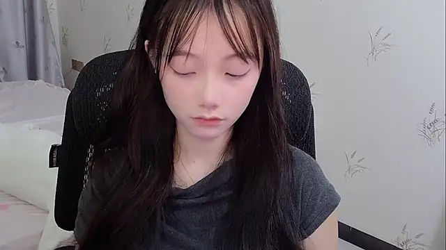 Snapshot of puppy-999 chatting on 06.14.26 puppy-999 online show from 06.14.26