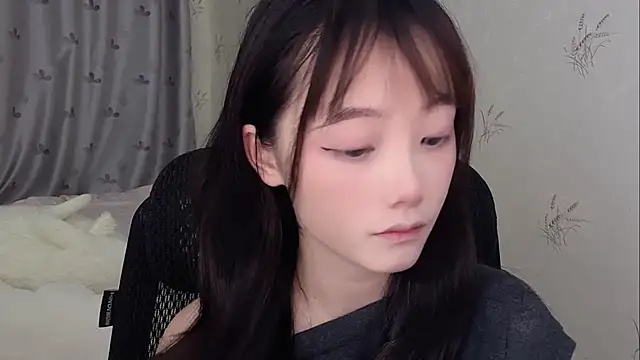 Snapshot of puppy-999 chatting on 06.23.26 puppy-999 online show from 06.23.26