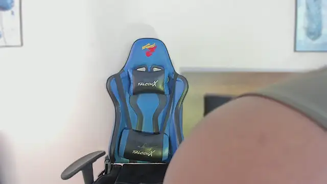 Snapshot of Niicol_Jenner chatting on 02.12.26 Niicol Jenner online show from 02.12.26