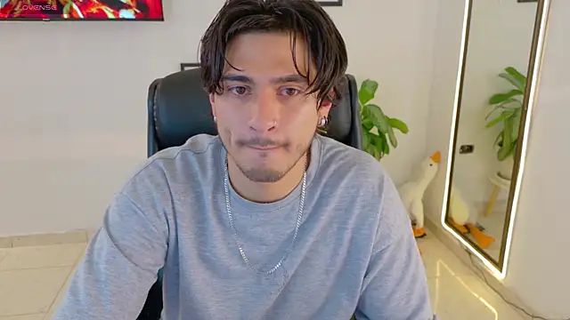 Elian savoy online show from 12.02.25