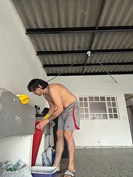 Elian savoy online show from 12.04.25