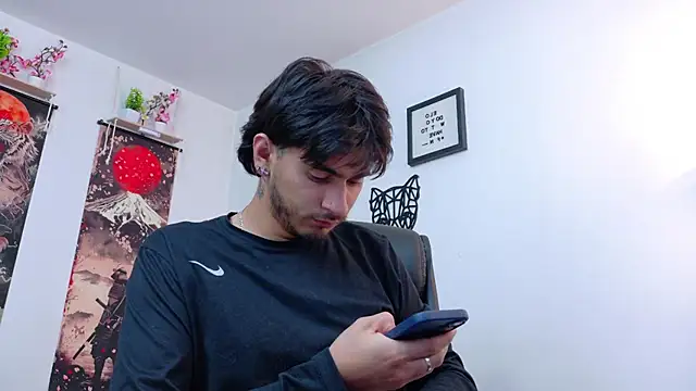 Snapshot of Elian_savoy chatting on 07.17.26 Elian savoy online show from 07.17.26