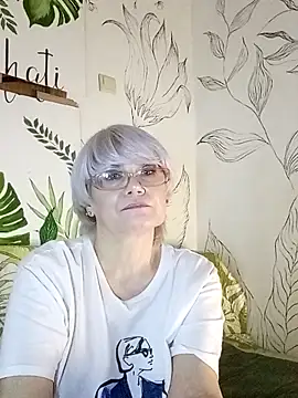 Catty Lady online show from 01.31.26