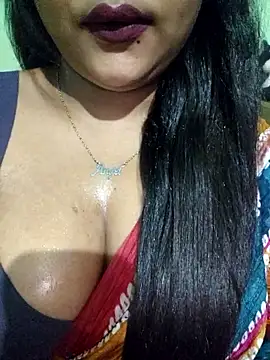 JIYA-04 online show from 04.18.26