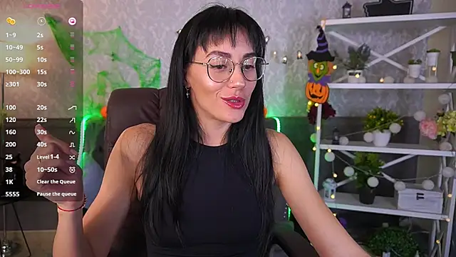 EviLune online show from 10.29.25