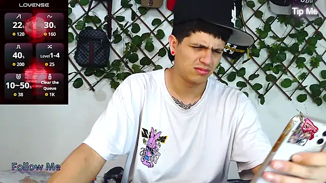 Themasterhades 777 online show from 04.12.26