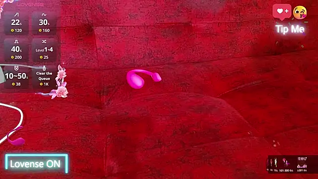 naomi powel online show from 10.31.25