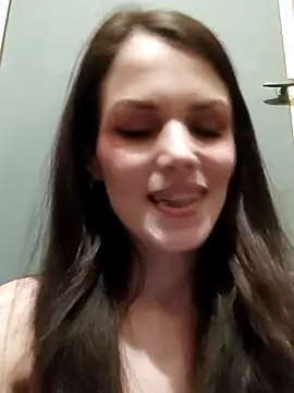 Snapshot of Angie_meow chatting on 10.10.25 Angie meow online show from 10.10.25