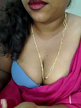 Snapshot of Anu_Reddy_10 chatting on 10.08.25 Anu Reddy 10 online show from 10.08.25