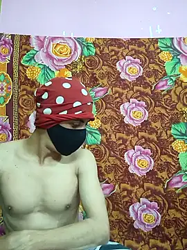 Seducing couple online show from 10.23.25