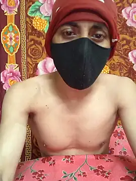 Seducing couple online show from 11.30.25